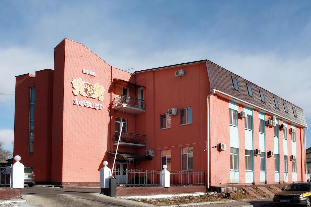 Hotel Boyard Ussuriysk Exterior photo