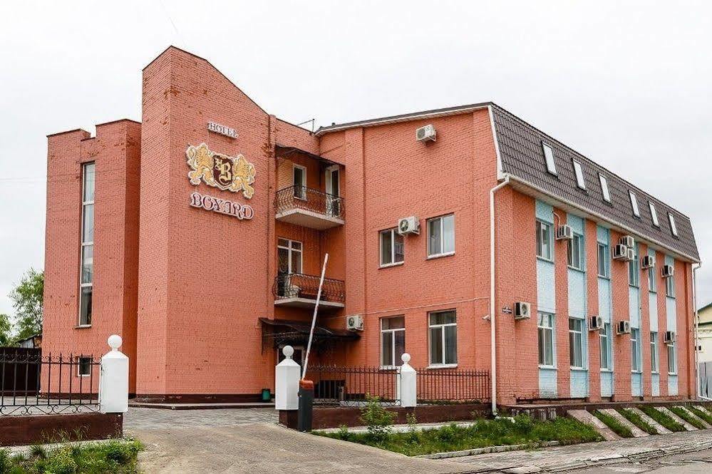 Hotel Boyard Ussuriysk Exterior photo